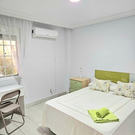 מלון הואלבה Habitacion Privada A 15 Min De La Playa/Piso מראה חיצוני תמונה