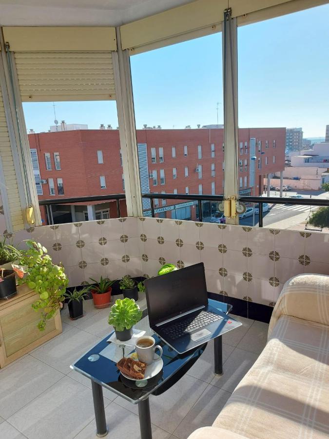 מלון הואלבה Habitacion Privada A 15 Min De La Playa/Piso מראה חיצוני תמונה