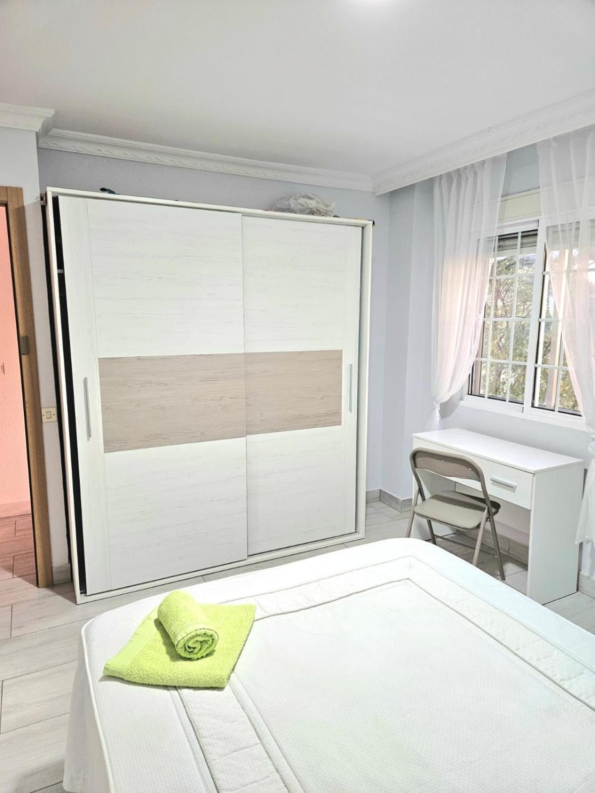 מלון הואלבה Habitacion Privada A 15 Min De La Playa/Piso מראה חיצוני תמונה